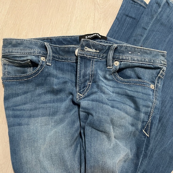 Low Rise flare - Picture 2 of 3